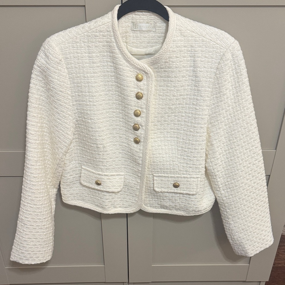Chic Cream Women's Blazer with Gold Buttons
